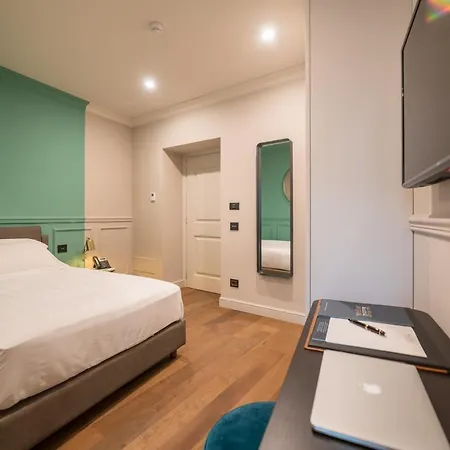 Palazzo 42 - Boutique & מלון 3*