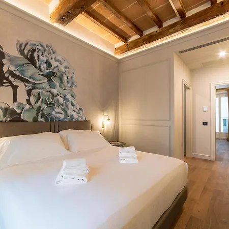 Palazzo 42 - Boutique &